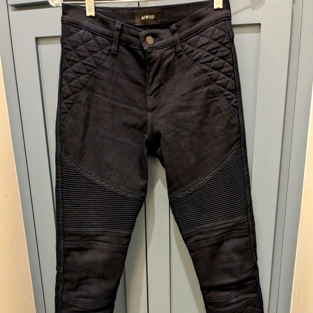 ATWYLD MOTO JEANS, Size 26